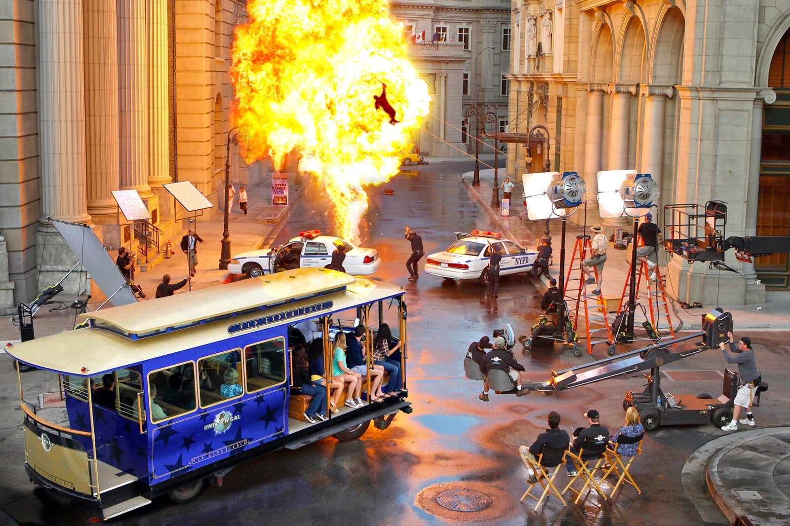 Bảng hiệu Hollywood tròn 100 năm tuổi