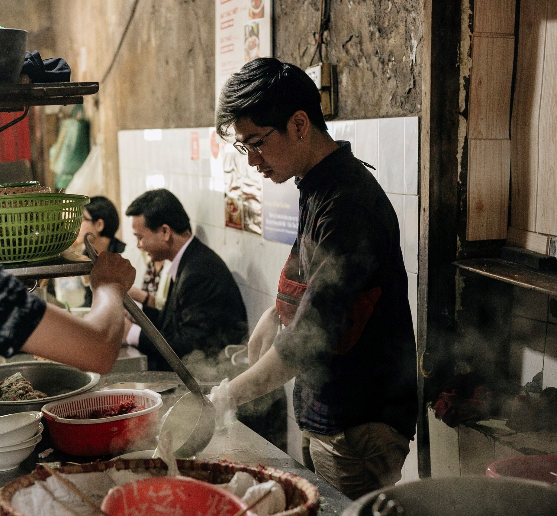Chủ nhãn hiệu Phở Thìn: 'Nhà tôi bán phở, không bán thương hiệu' Chủ nhãn hiệu Phở Thìn: 'Nhà tôi bán phở, không bán thương hiệu'