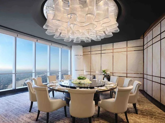 Nhà hàng trong nhà cao nhất thế giới