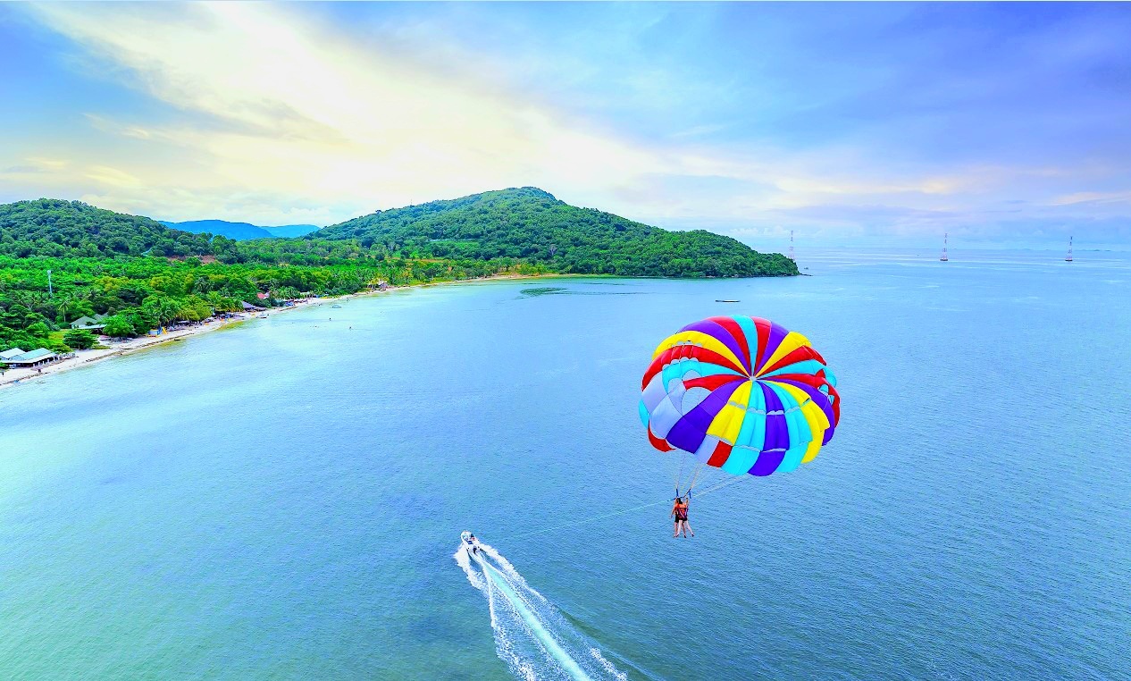 ‘Giấc mơ vươn tới ngôi sao’ của bãi biển trứ danh Phú Quốc