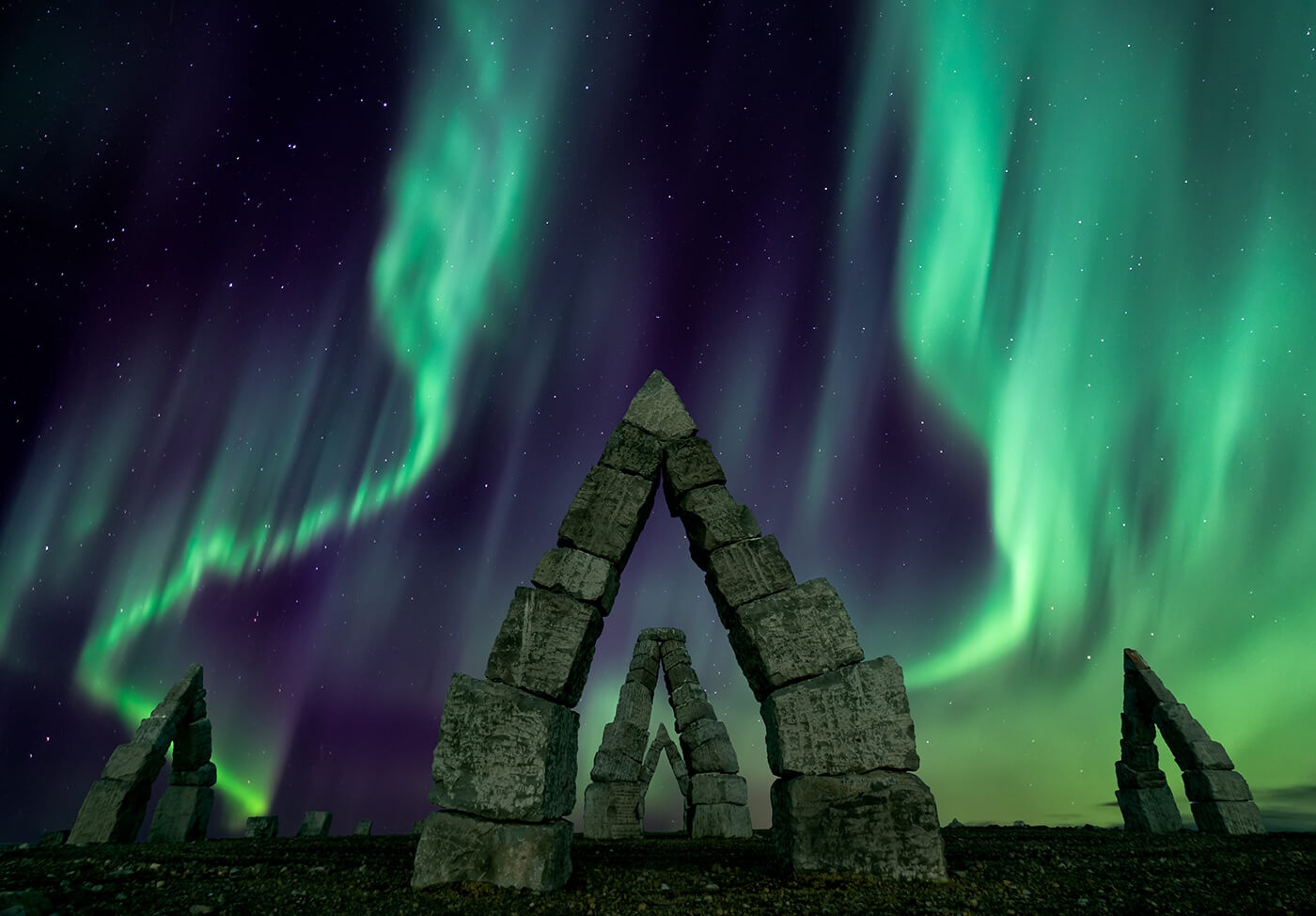 Tượng đài bằng đá bí ẩn ở Iceland Tượng đài bằng đá bí ẩn ở Iceland