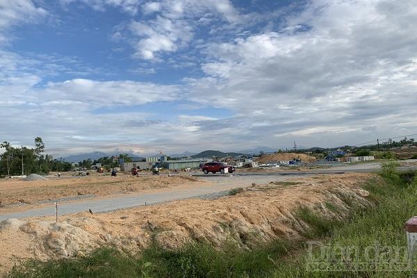 Quảng Nam: Vật liệu tăng giá, nhà thầu chịu thiệt Quảng Nam: Vật liệu tăng giá, nhà thầu chịu thiệt