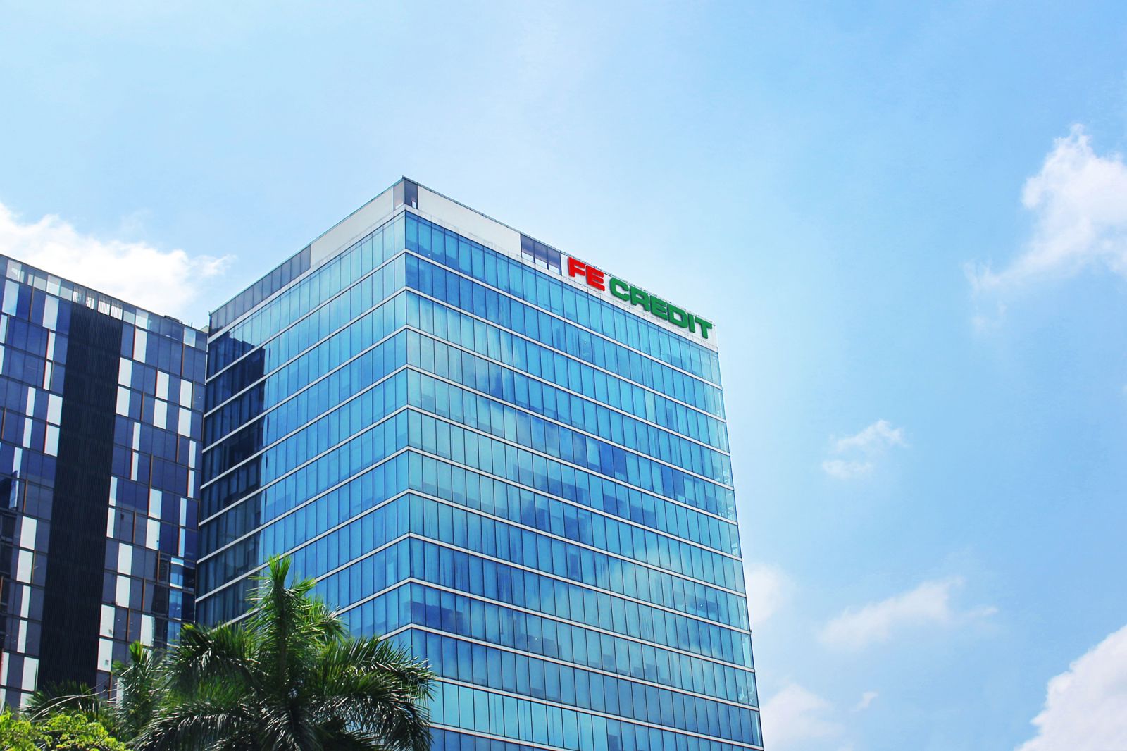 Những toan tính của Sumitomo Mitsui trong thương vụ VP Bank