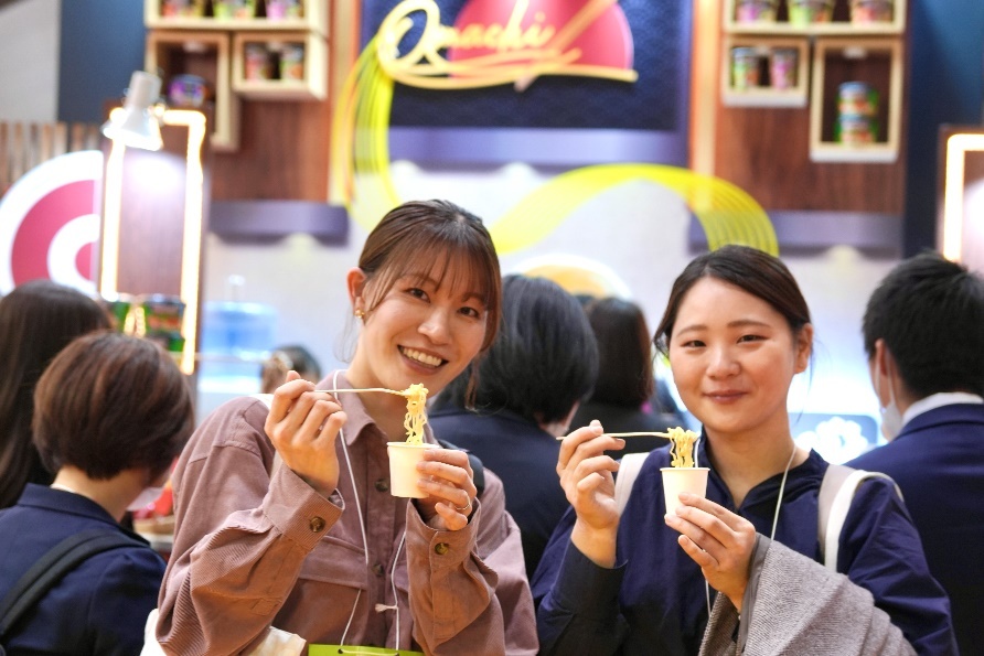 Mì cao cấp Omachi đạt điểm chất lượng trên ‘bàn ăn quốc tế’