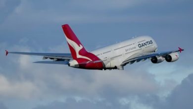 Hành khách nhận lại vali mốc sau 2 tháng thất lạc Hành khách nhận lại vali mốc sau 2 tháng thất lạc