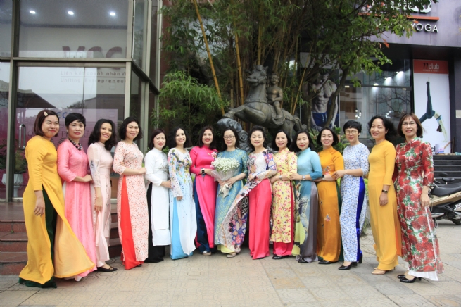 Công đoàn VCCI tổ chức chương trình kỷ niệm Ngày Quốc tế Phụ nữ Công đoàn VCCI tổ chức chương trình kỷ niệm Ngày Quốc tế Phụ nữ