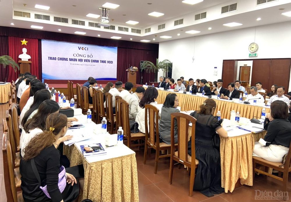 Thêm 35 doanh nghiệp trở thành Hội viên chính thức của VCCI Thêm 35 doanh nghiệp trở thành Hội viên chính thức của VCCI