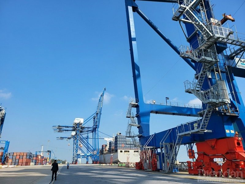 Chủ tịch VCCI thăm cảng lạch huyện TC- HITC