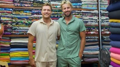 Khách Tây trải nghiệm may đo siêu tốc ở Hội An Khách Tây trải nghiệm may đo siêu tốc ở Hội An