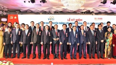 Kỷ niệm 60 năm Ngày truyền thống: VCCI - cầu nối hiệu quả, chỗ dựa vững chắc cho doanh nghiệp Kỷ niệm 60 năm Ngày truyền thống: VCCI - cầu nối hiệu quả, chỗ dựa vững chắc cho doanh nghiệp