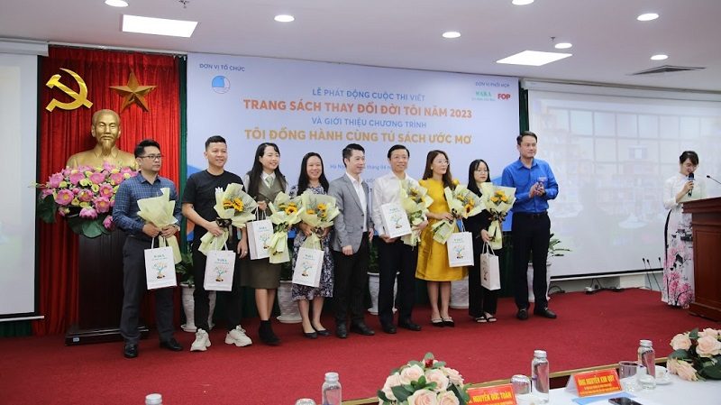 Phát động cuộc thi viết “Trang sách thay đổi đời tôi” năm 2023 Phát động cuộc thi viết “Trang sách thay đổi đời tôi” năm 2023
