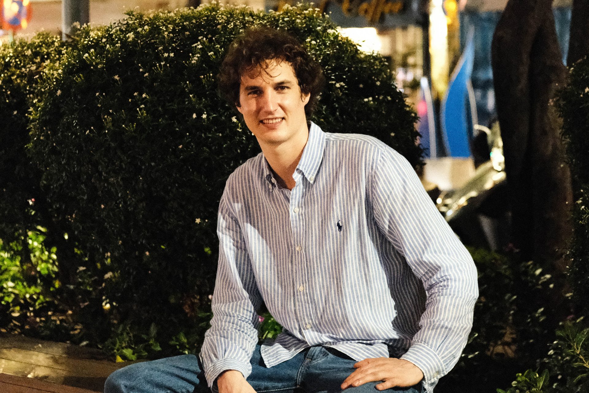 Nhiều hàng rong, ít hoạt động giải trí ở phố đi bộ Nguyễn Huệ