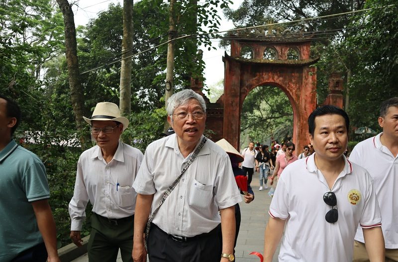 HĐHNVN TỔ CHỨC LỄ DÂNG HƯƠNG ĐỨC QUỐC TỔ LẠC LONG QUÂN, CÁC VUA HÙNG VÀ THỦY TỔ QUỐC MẪU HỒNG ĐĂNG NGÀN NĂM QUÝ MÃO 2023 HĐHNVN TỔ CHỨC LỄ DÂNG HƯƠNG ĐỨC QUỐC TỔ LẠC LONG QUÂN, CÁC VUA HÙNG VÀ THỦY TỔ QUỐC MẪU HỒNG ĐĂNG NGÀN NĂM QUÝ MÃO 2023