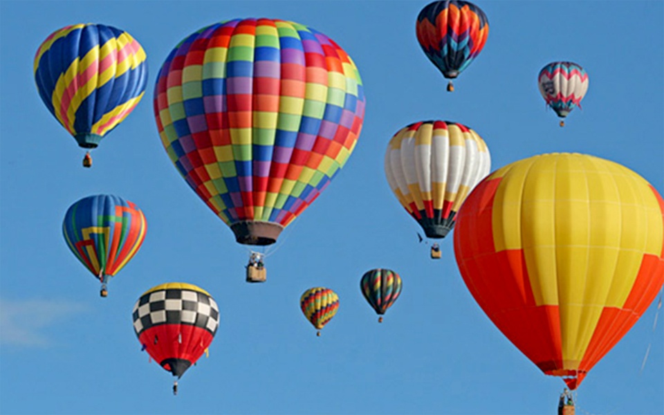 Quy Nhơn kích cầu mùa du lịch hè với khinh khí cầu Quy Nhơn kích cầu mùa du lịch hè với khinh khí cầu