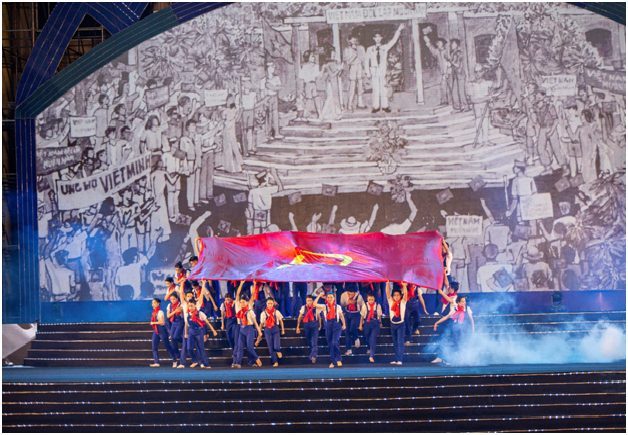 Lễ kỷ niệm 370 năm xây dựng và phát triển tỉnh Khánh Hòa: Xứ Trầm tỏa hương Lễ kỷ niệm 370 năm xây dựng và phát triển tỉnh Khánh Hòa: Xứ Trầm tỏa hương