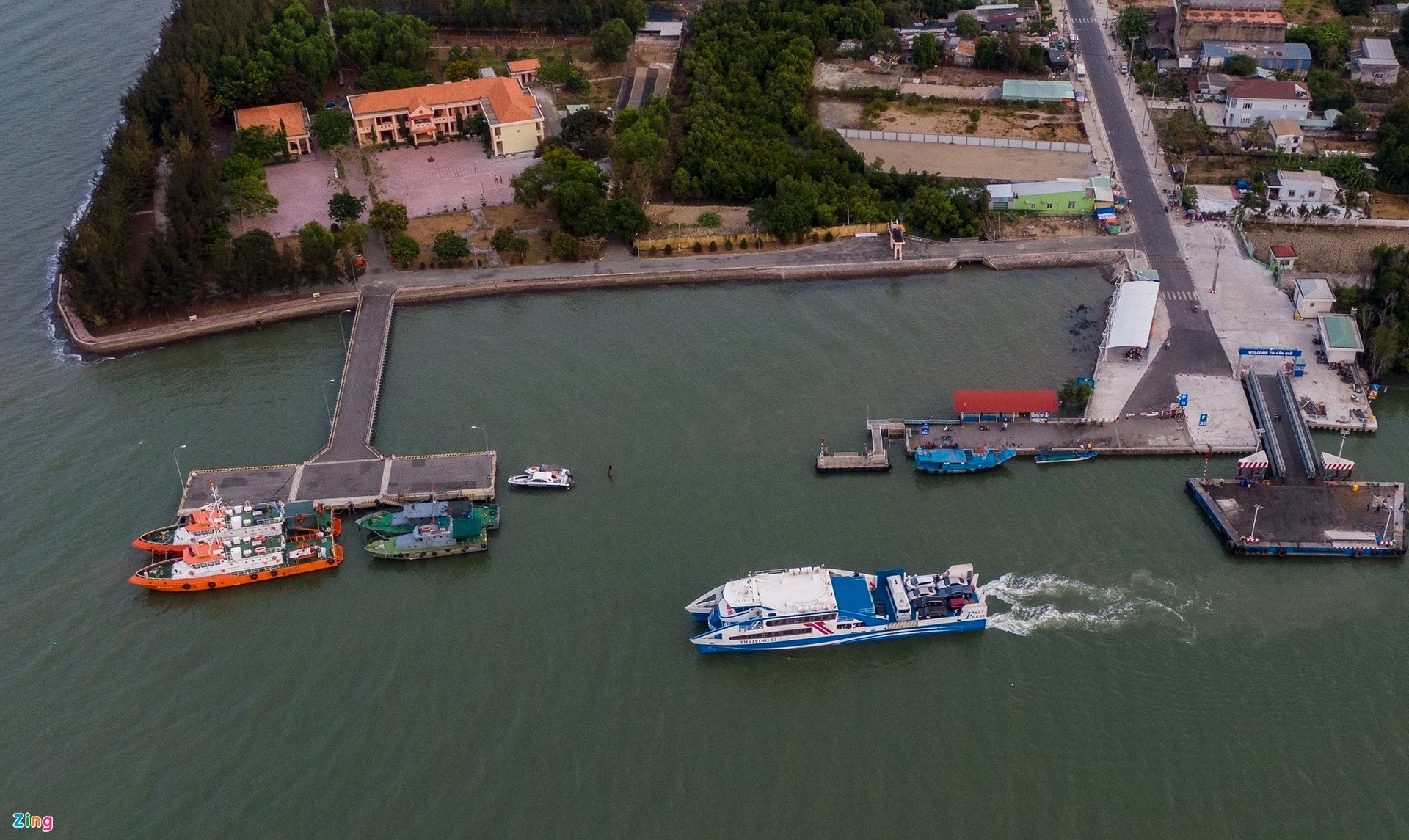 Một ngày vi vu 'ốc đảo xanh' Cần Giờ