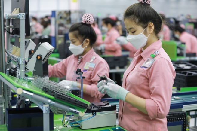 Xuất khẩu xoay xở vượt khó Xuất khẩu xoay xở vượt khó