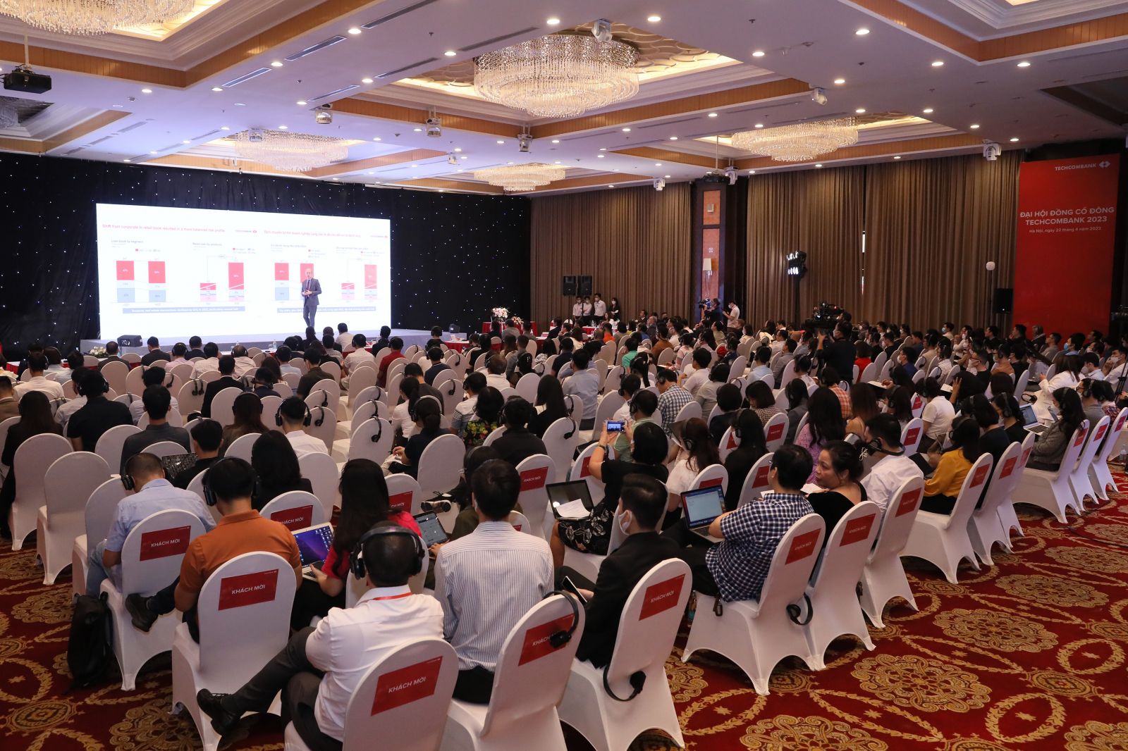 Quý I /2023: Techcombank tiếp tục dẫn đầu toàn ngành về an toàn vốn Quý I /2023: Techcombank tiếp tục dẫn đầu toàn ngành về an toàn vốn