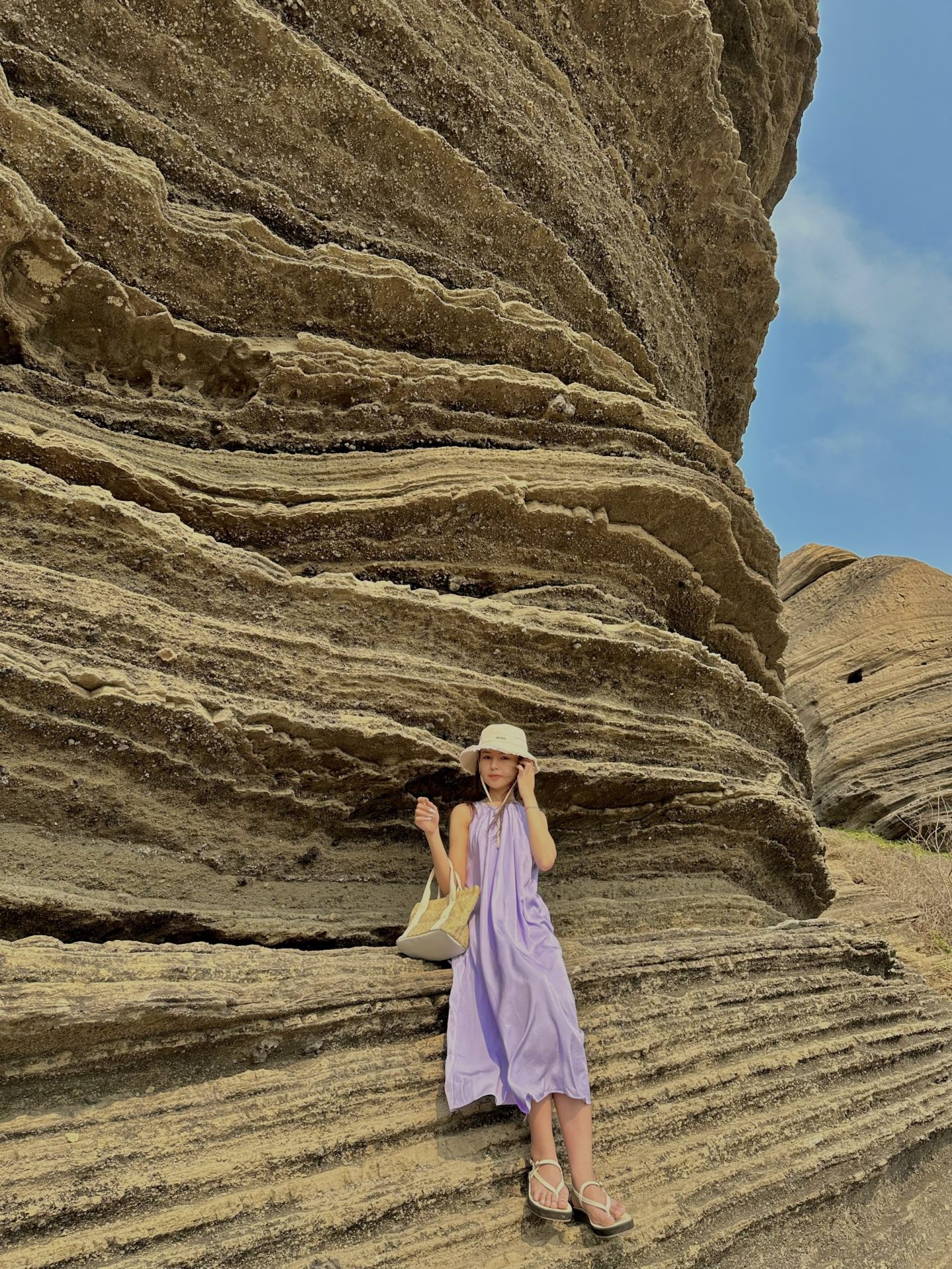 Xếp hàng chờ chụp ảnh trên đảo Phú Quý