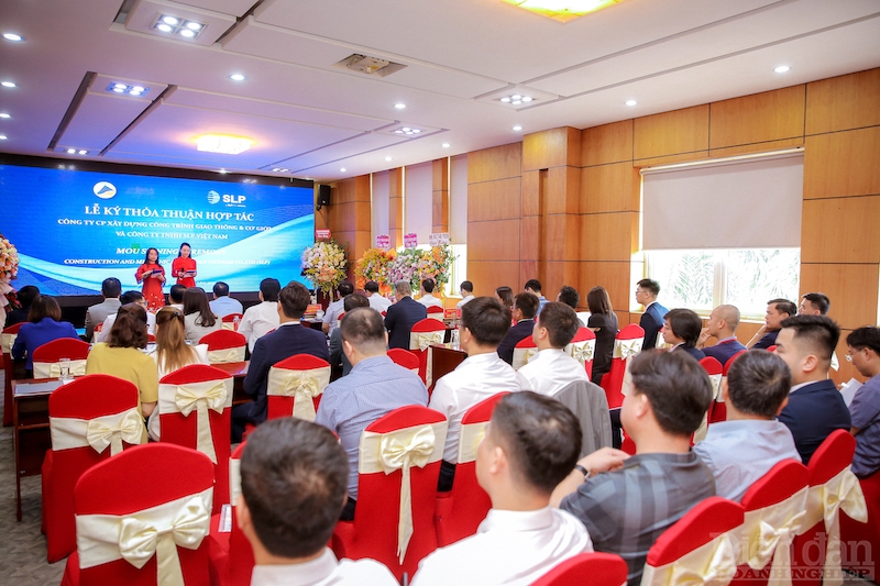 Hai ông lớn  Hai ông lớn