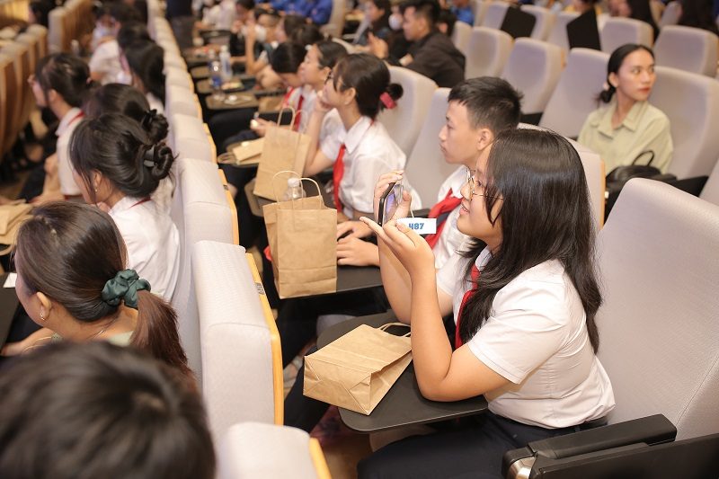 Lần đầu tiên Samsung thực hiện chuỗi roadshow tại Đà Nẵng Lần đầu tiên Samsung thực hiện chuỗi roadshow tại Đà Nẵng