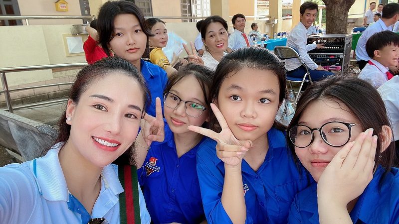 Hoa hậu Đại sứ Doanh nhân 2023 Hoàng Thanh Loan: Đồng hành, tiếp bước tương lai cho trẻ em nghèo tỉnh Quảng Ngãi Hoa hậu Đại sứ Doanh nhân 2023 Hoàng Thanh Loan: Đồng hành, tiếp bước tương lai cho trẻ em nghèo tỉnh Quảng Ngãi