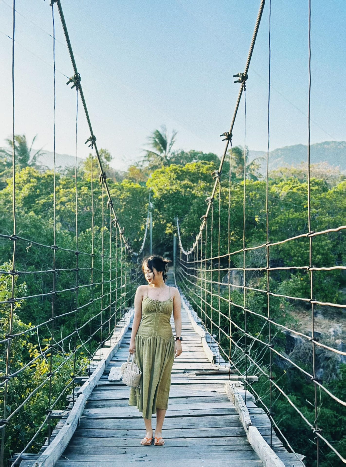 Một ngày khám phá vịnh Vĩnh Hy