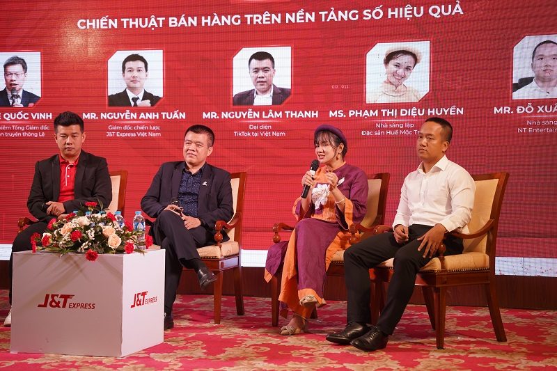 Những kinh nghiệm kinh doanh online từ hội thảo “Kiến tạo thành công trên nền tảng kinh doanh số”