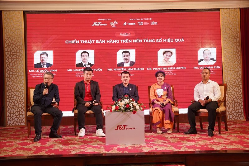 Những kinh nghiệm kinh doanh online từ hội thảo “Kiến tạo thành công trên nền tảng kinh doanh số”