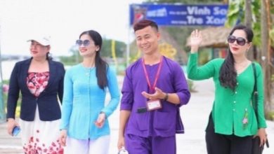 Du khách tìm đến miền Tây vì hướng dẫn viên duyên dáng Du khách tìm đến miền Tây vì hướng dẫn viên duyên dáng