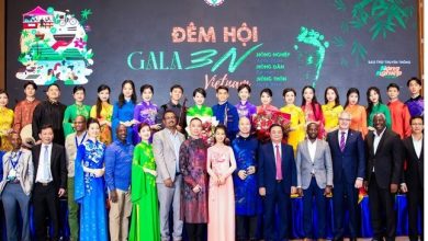 “Đêm hội 3N”: Sự kết hợp ấn tượng âm nhạc - áo dài “Đêm hội 3N”: Sự kết hợp ấn tượng âm nhạc - áo dài