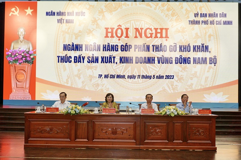 NHNN: Huy động vùng Đông Nam Bộ chiếm 1/3, tín dụng chiếm 35% cả nước NHNN: Huy động vùng Đông Nam Bộ chiếm 1/3, tín dụng chiếm 35% cả nước