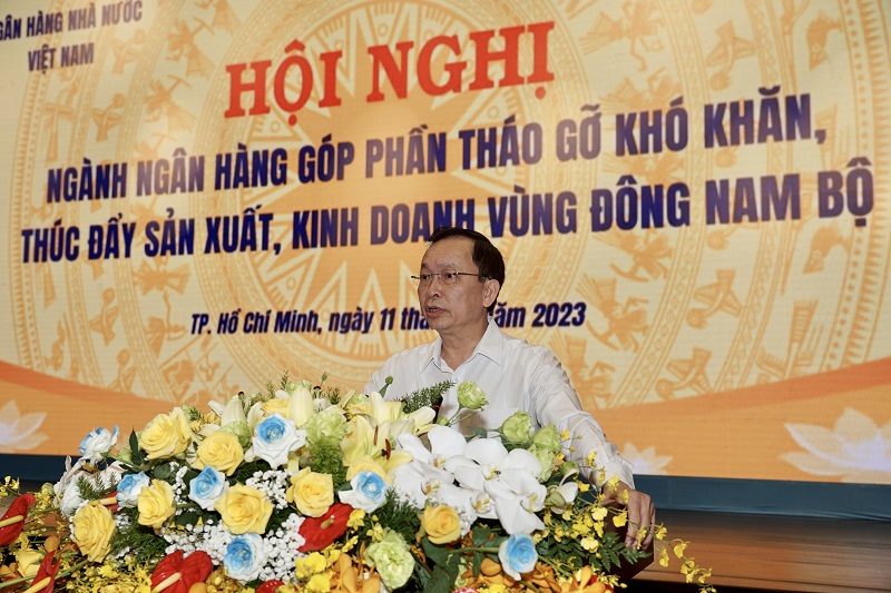 NHNN: Huy động vùng Đông Nam Bộ chiếm 1/3, tín dụng chiếm 35% cả nước NHNN: Huy động vùng Đông Nam Bộ chiếm 1/3, tín dụng chiếm 35% cả nước