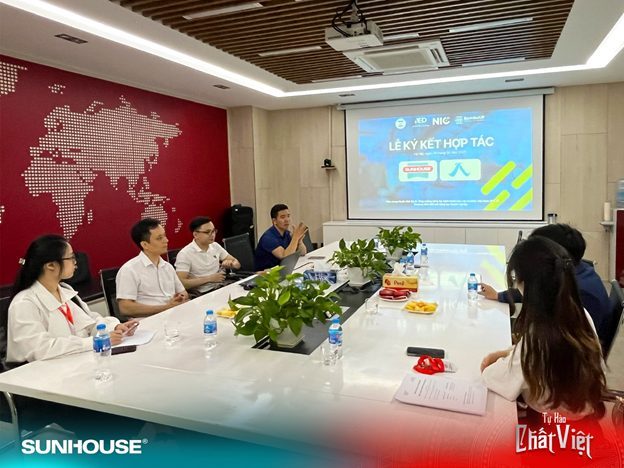 TẬP ĐOÀN SUNHOUSE KÝ KẾT HỢP TÁC CÙNG STARTUP LIQUIDBOX – TRIỂN KHAI GIẢI PHÁP NÂNG CAO HIỆU SUẤT NHÀ MÁY