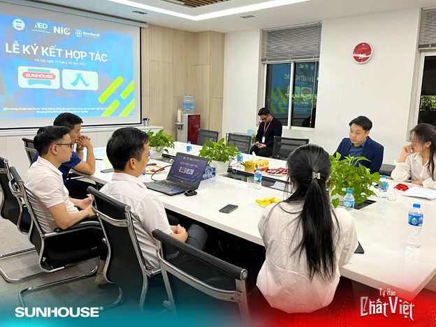 TẬP ĐOÀN SUNHOUSE KÝ KẾT HỢP TÁC CÙNG STARTUP LIQUIDBOX – TRIỂN KHAI GIẢI PHÁP NÂNG CAO HIỆU SUẤT NHÀ MÁY