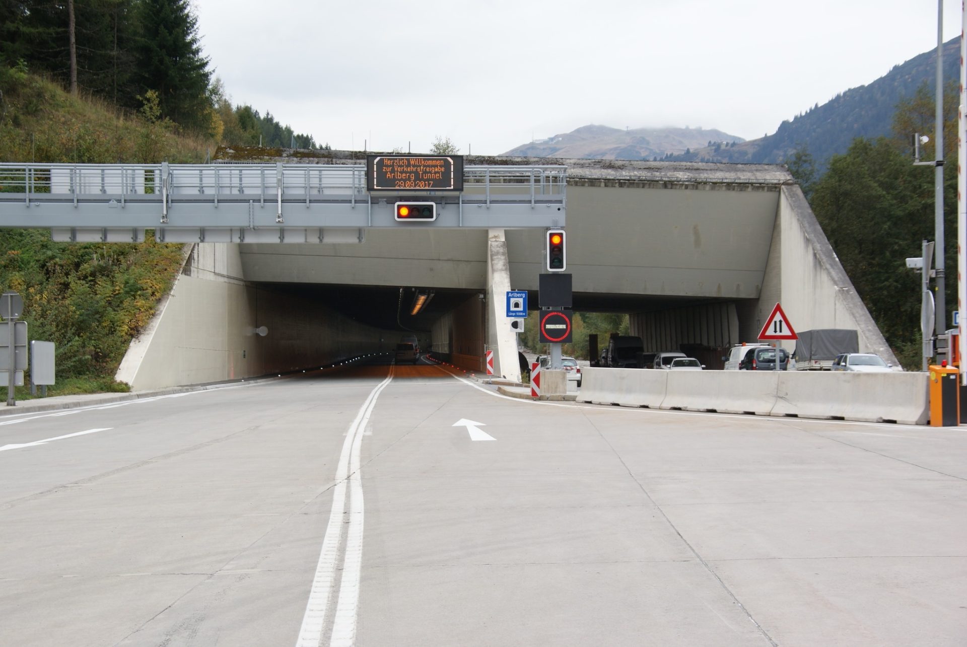 10 đường hầm dài nhất thế giới