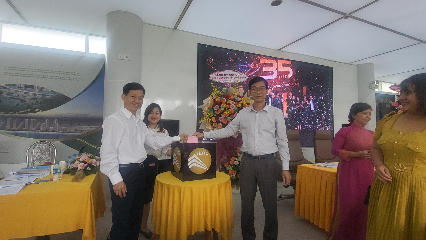 HDTC đại hội Công đoàn, đóng góp 90 tỷ cho an sinh xã hội HDTC đại hội Công đoàn, đóng góp 90 tỷ cho an sinh xã hội