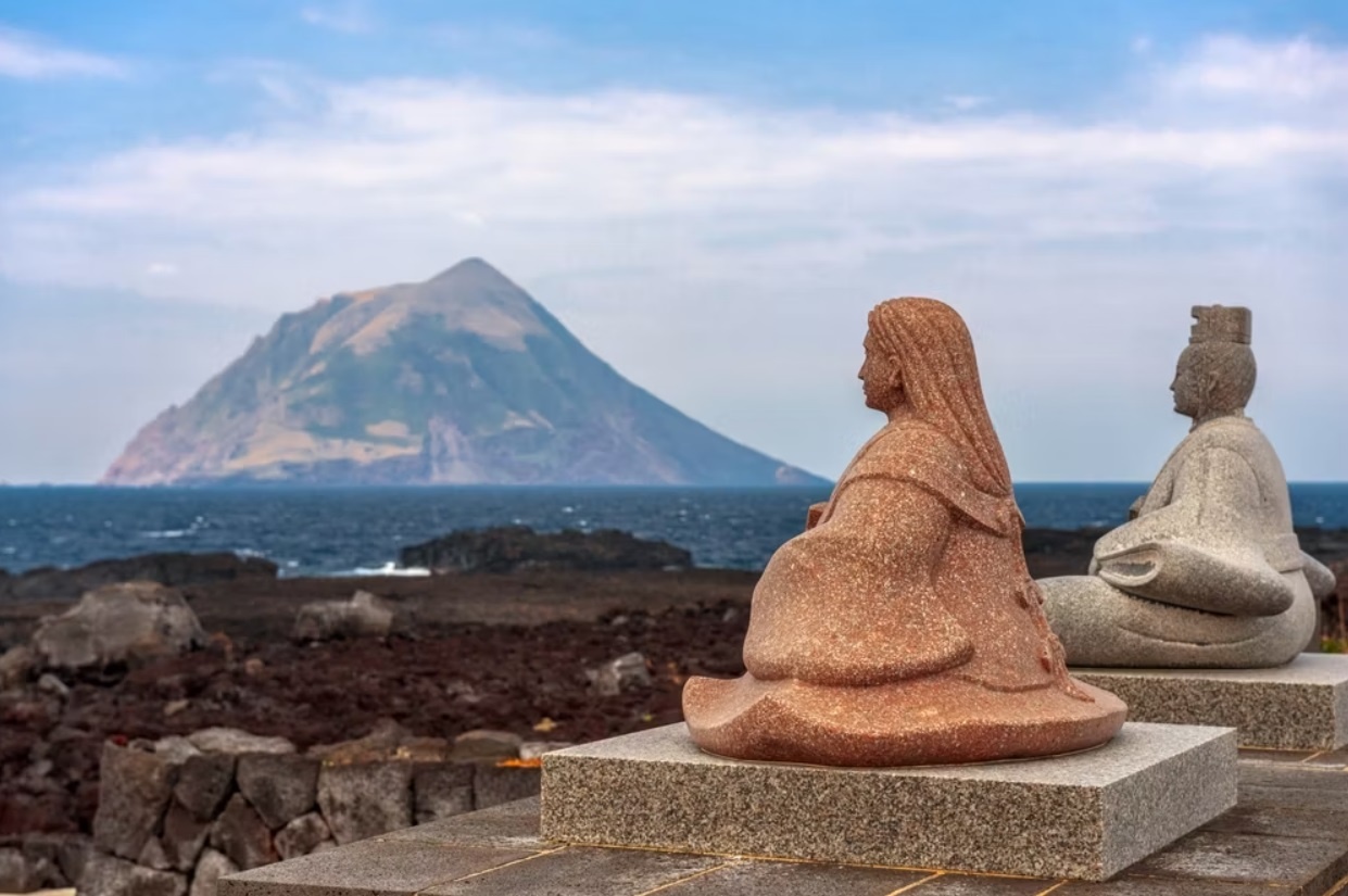 10 địa điểm bỏ hoang ở Nhật Bản