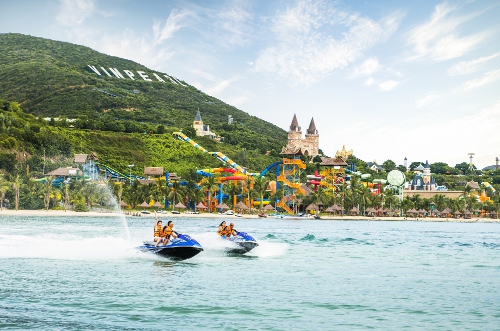 Cùng hội bạn trải nghiệm hè ‘chill - chất - cháy’ tại Vinpearl Cùng hội bạn trải nghiệm hè ‘chill - chất - cháy’ tại Vinpearl