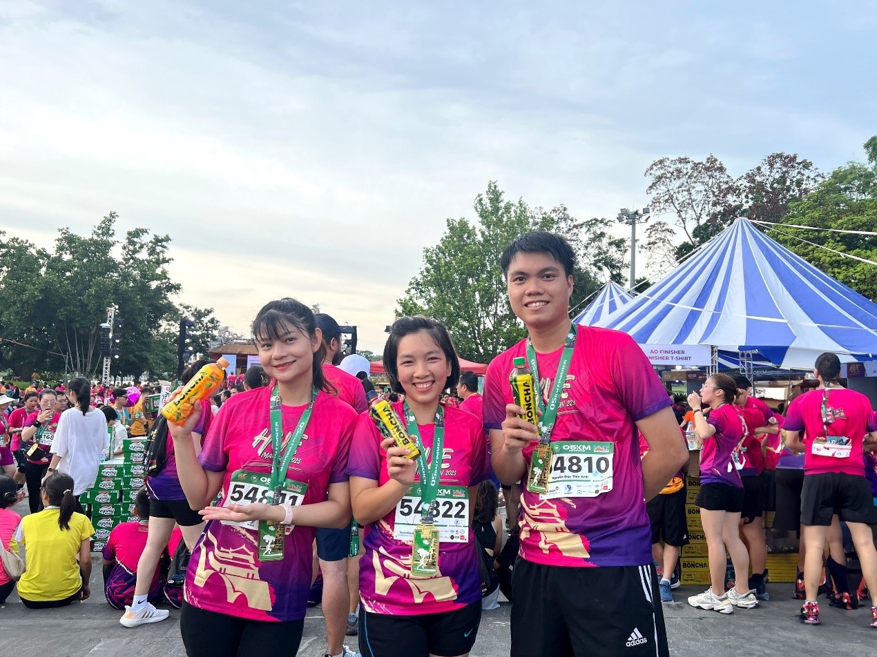 Trà mật ong Boncha đồng hành Marathon Heritage Journey Huế 2023 Trà mật ong Boncha đồng hành Marathon Heritage Journey Huế 2023