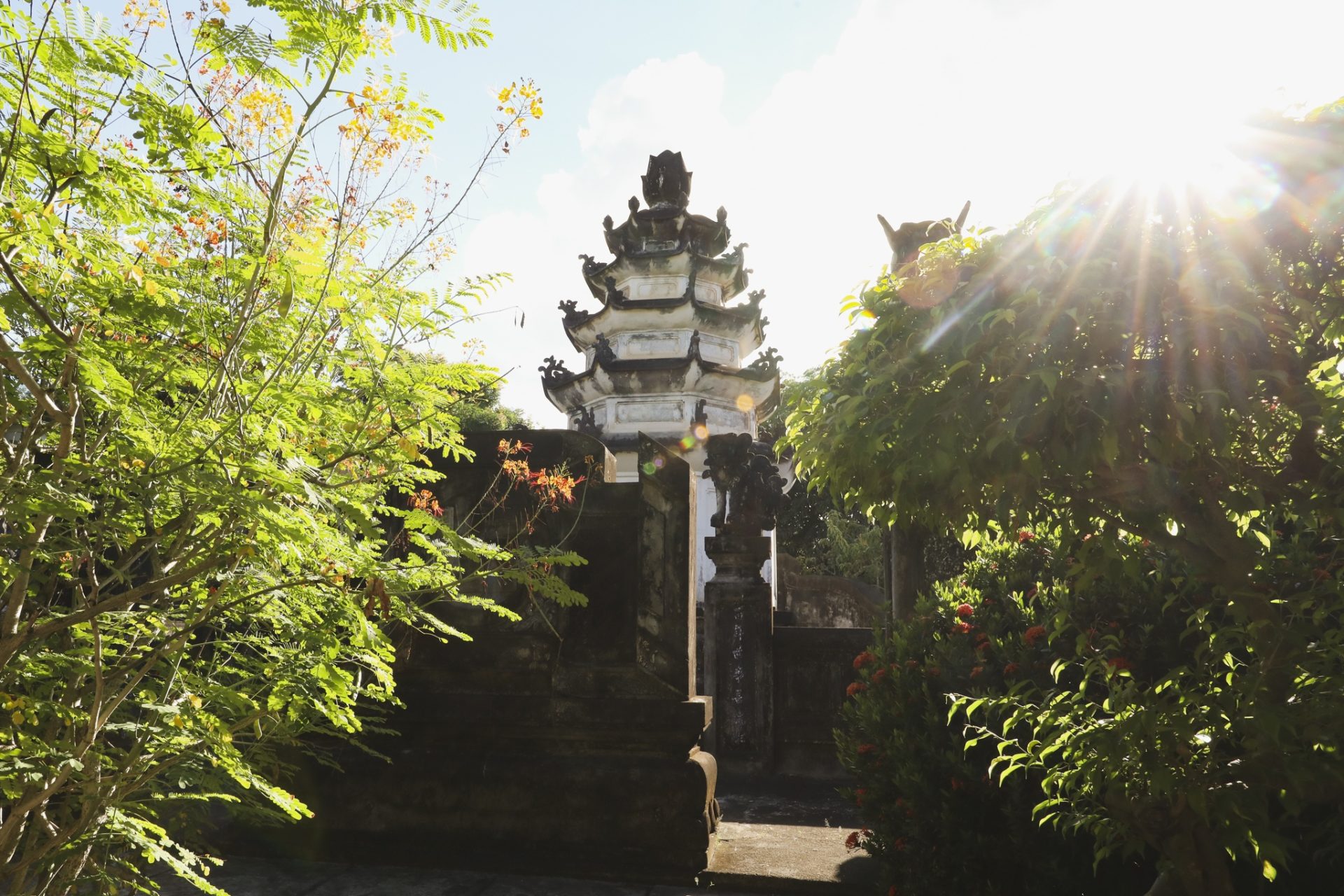 Bên trong ngôi cổ tự lâu đời nhất Bình Định