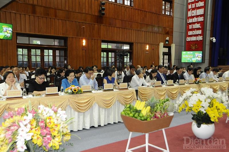 PHÁT TRIỂN NÔNG NGHIỆP VIỆT NAM 2023: Đầu tư vào nông nghiệp - sứ mệnh của doanh nhân Việt PHÁT TRIỂN NÔNG NGHIỆP VIỆT NAM 2023: Đầu tư vào nông nghiệp - sứ mệnh của doanh nhân Việt