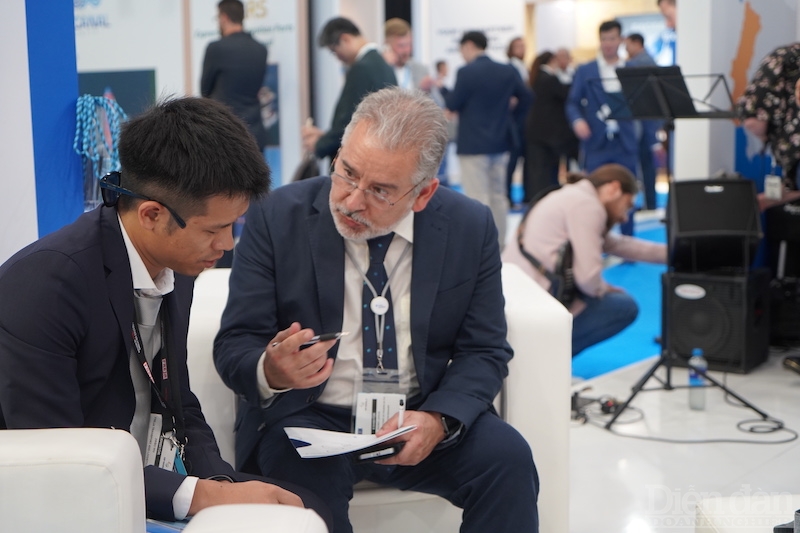 Breakbulk Europe 2023: Triển vọng lạc quan của Project Logistics tại Việt Nam Breakbulk Europe 2023: Triển vọng lạc quan của Project Logistics tại Việt Nam