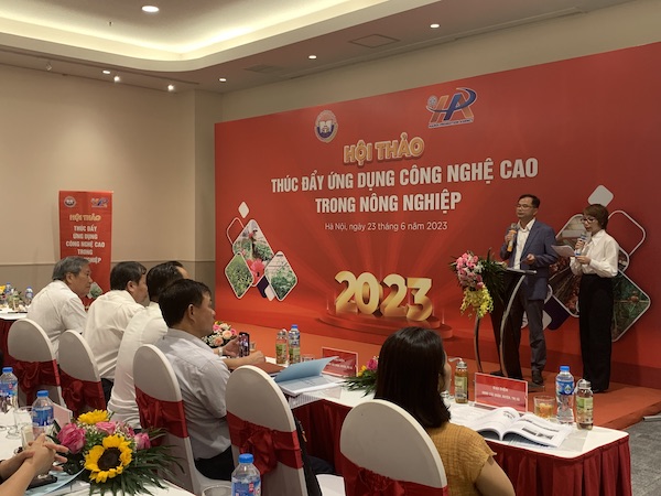 Hà Nội tìm giải pháp tăng tỷ lệ sản phẩm nông nghiệp ứng dụng công nghệ cao Hà Nội tìm giải pháp tăng tỷ lệ sản phẩm nông nghiệp ứng dụng công nghệ cao