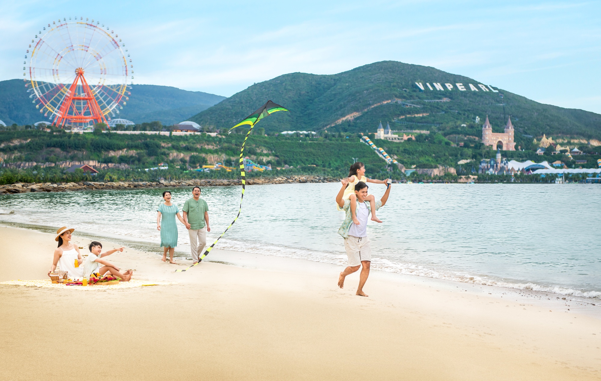Vinpearl - điểm du lịch biển đa trải nghiệm cho gia đình nhiều thế hệ Vinpearl - điểm du lịch biển đa trải nghiệm cho gia đình nhiều thế hệ