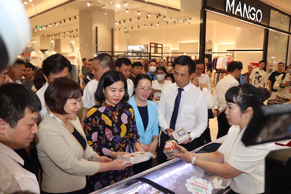 Cơ hội cho nông sản Hà Nội “bước chân” vào hệ thống Aeon Cơ hội cho nông sản Hà Nội “bước chân” vào hệ thống Aeon