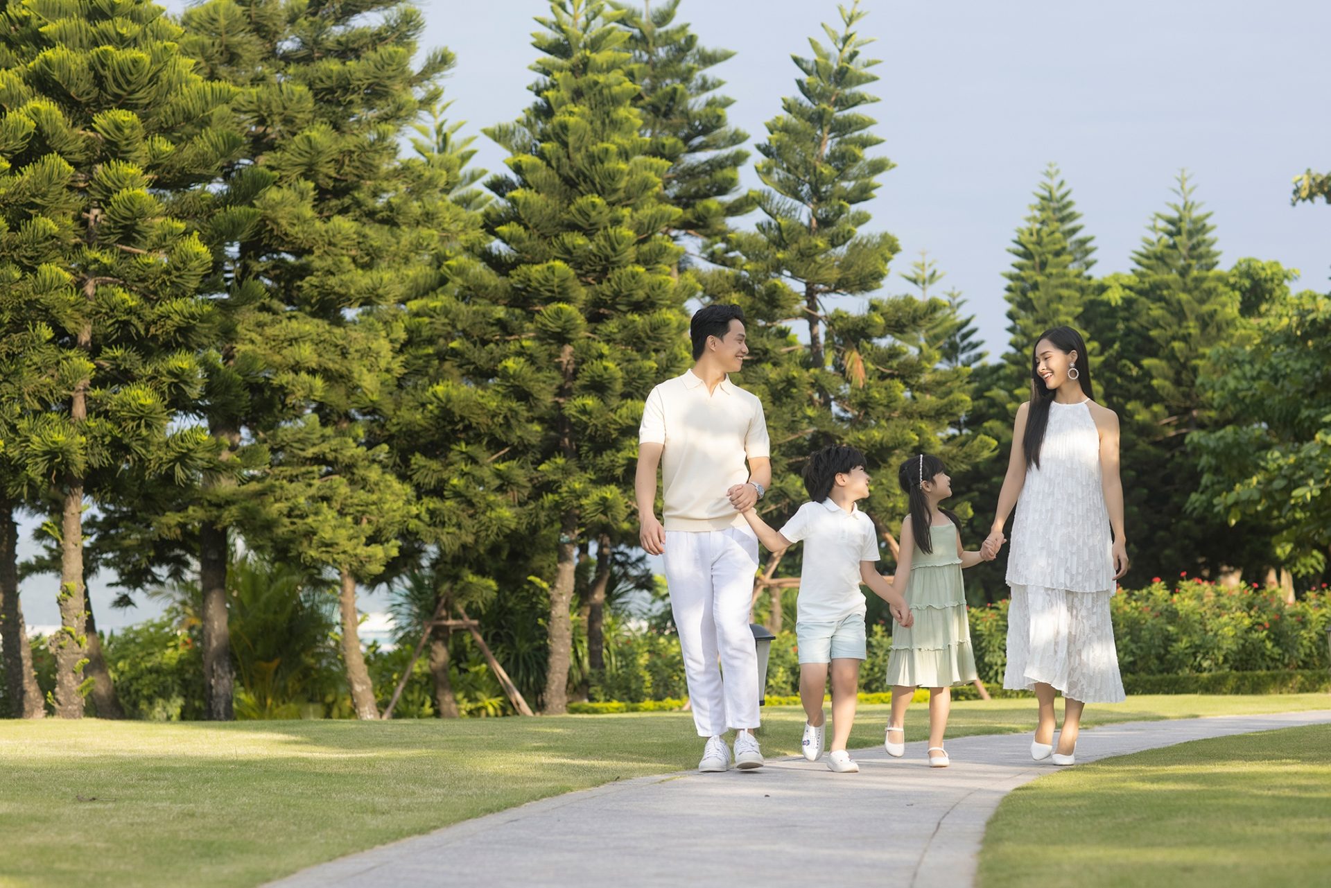 Vinpearl - điểm du lịch biển đa trải nghiệm cho gia đình nhiều thế hệ Vinpearl - điểm du lịch biển đa trải nghiệm cho gia đình nhiều thế hệ