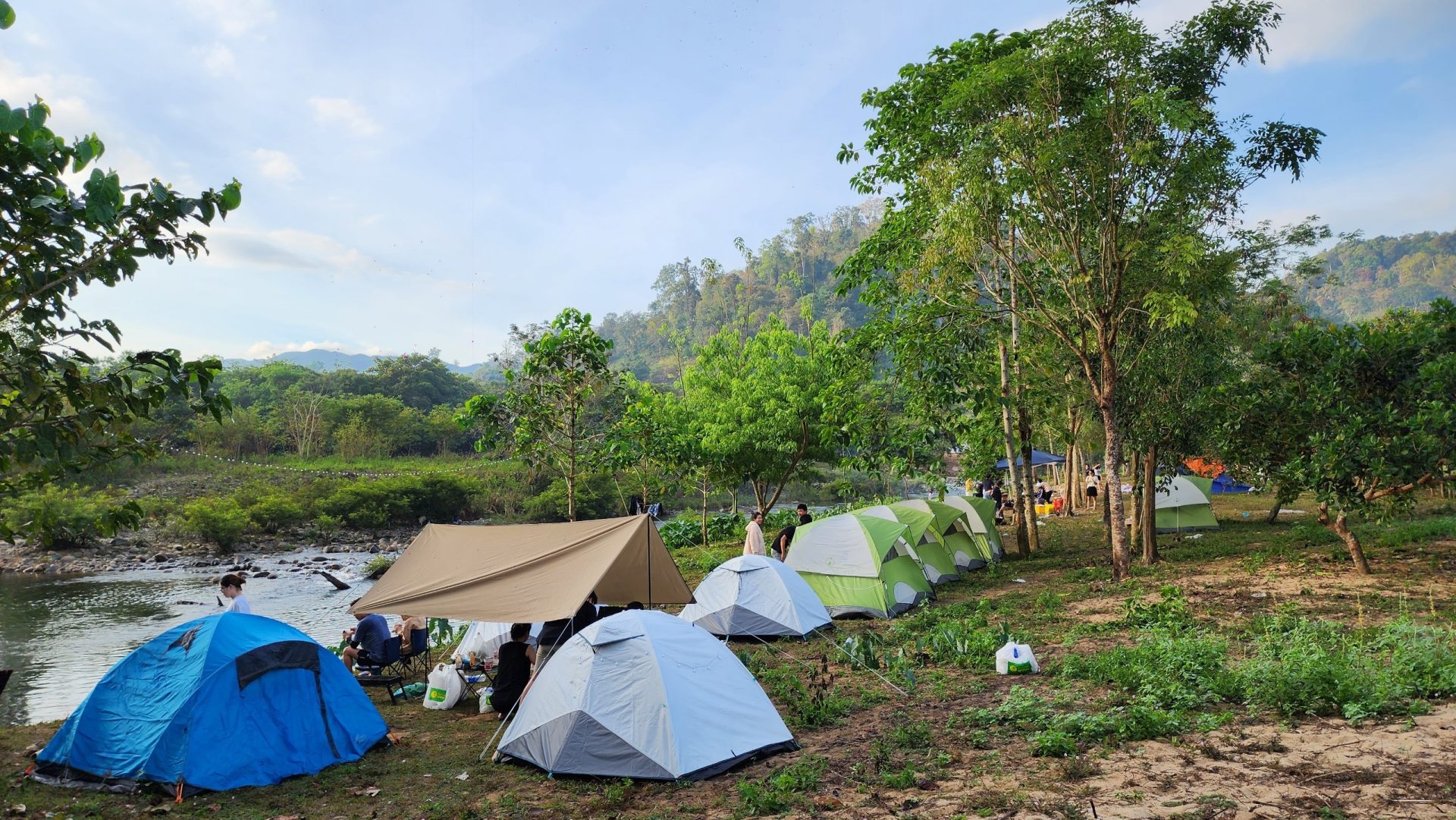 Du lịch suối dịp hè ở Bình Thuận