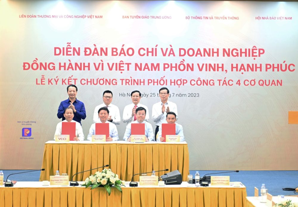 Diễn đàn Báo chí và Doanh nghiệp đồng hành vì Việt Nam phồn vinh, hạnh phúc Diễn đàn Báo chí và Doanh nghiệp đồng hành vì Việt Nam phồn vinh, hạnh phúc