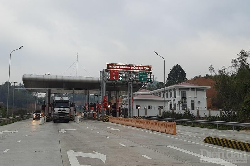 Đề xuất thu phí cao tốc do Nhà nước đầu tư – Vẫn còn đó ý kiến trái chiều Đề xuất thu phí cao tốc do Nhà nước đầu tư – Vẫn còn đó ý kiến trái chiều